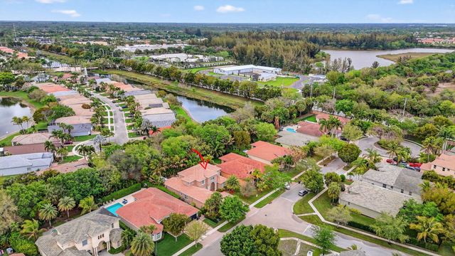 6039 Walnut Hill Drive, Lake Worth, FL 33467