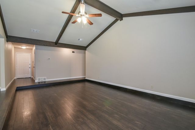 1808 Overbrook Drive, Arlington, TX 76014