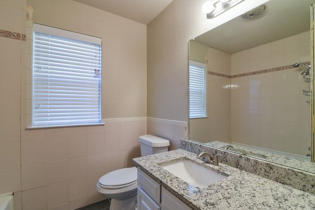 1808 Overbrook Drive, Arlington, TX 76014