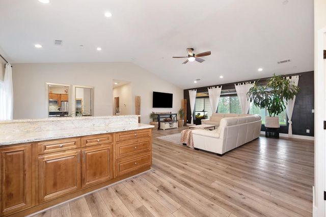 3960 Fort Jim, Placerville, CA 95667