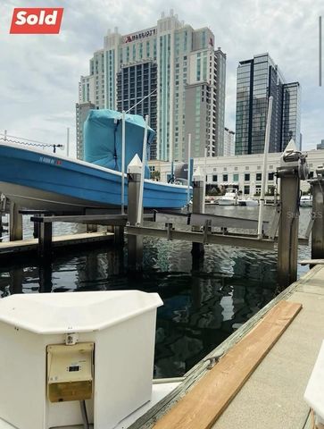 371 CHANNELSIDE WALK WAY 17, Tampa, FL 33602