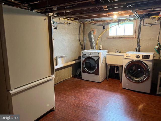 2237 N WAKEFIELD ST, Arlington, VA 22207