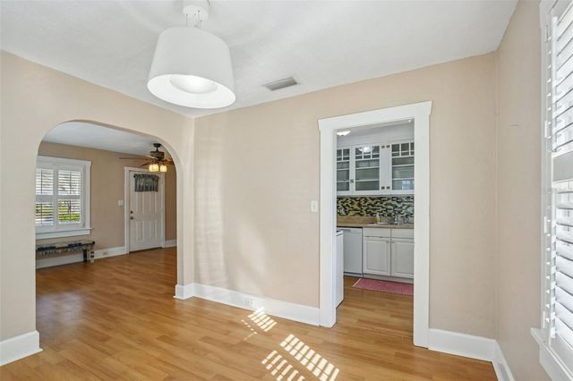 2334 25TH AVENUE S, St Petersburg, FL 33712