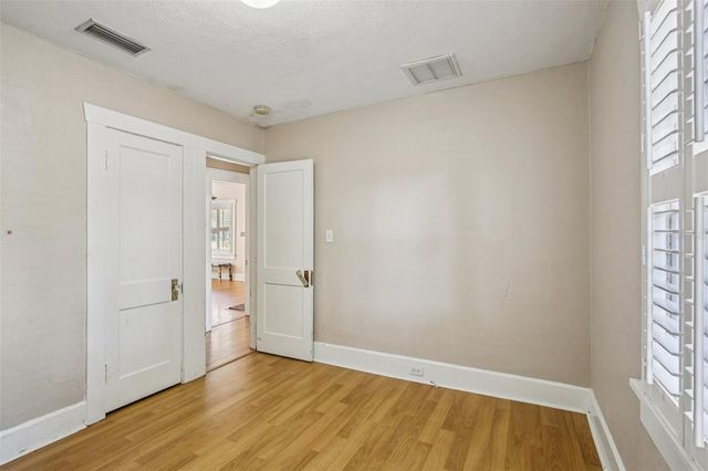 2334 25TH AVENUE S, St Petersburg, FL 33712