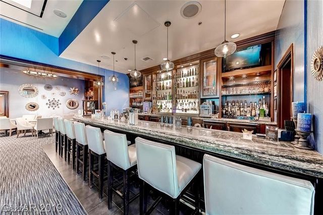 125 East Harmon Avenue 318, Las Vegas, NV 89109