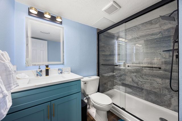 7310 Seawall Boulevard 702, Galveston, TX 77551