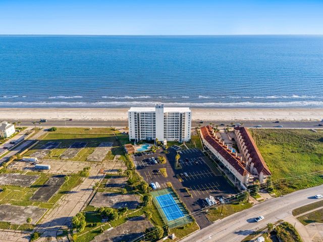 7310 Seawall Boulevard 702, Galveston, TX 77551
