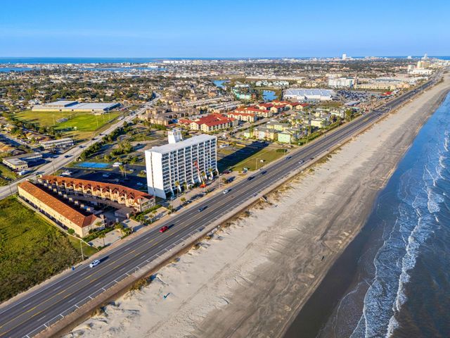 7310 Seawall Boulevard 702, Galveston, TX 77551