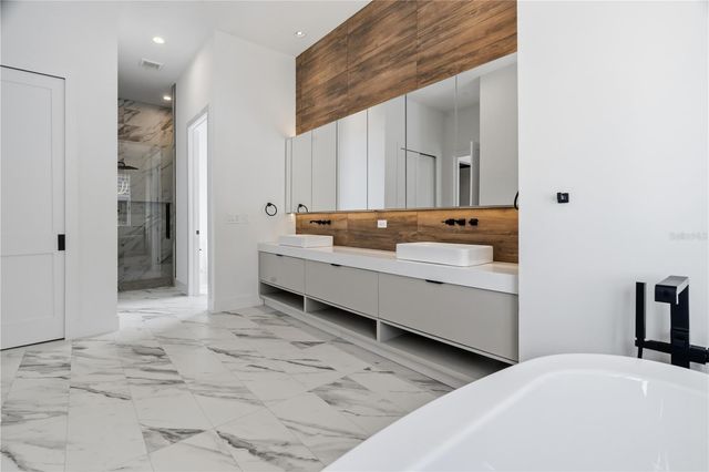 15548 PENDIO DRIVE, Bella Collina, FL 34756