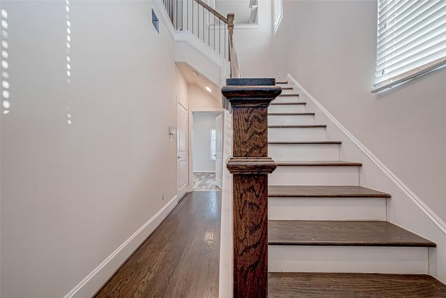 2227 Chenevert Street, Houston, TX 77003