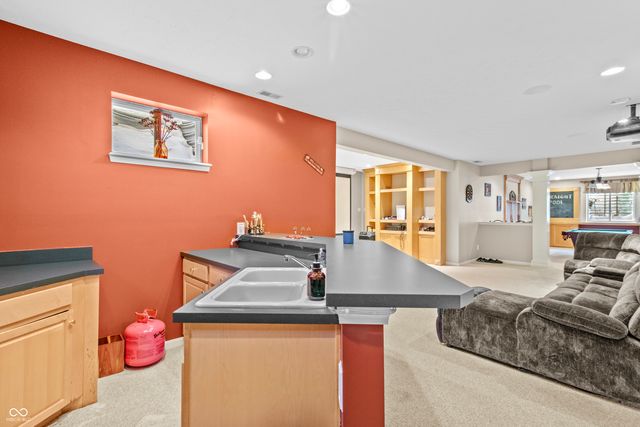 11704 Gray Eagle Drive, Fishers, IN 46037