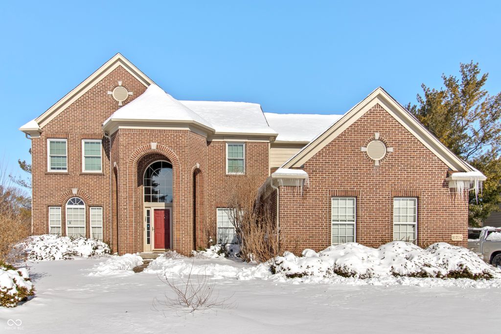 11704 Gray Eagle Drive, Fishers, IN 46037