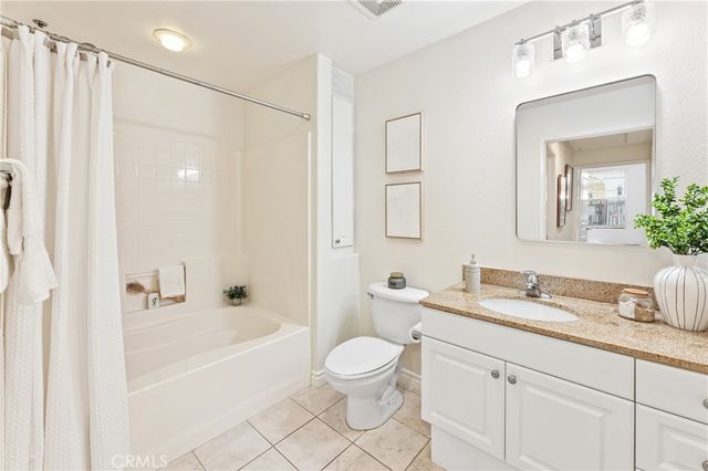 2105 Watermarke, Irvine, CA 92612