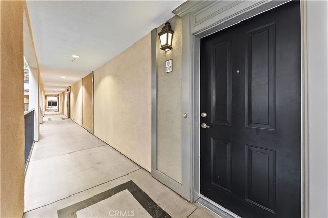 2105 Watermarke, Irvine, CA 92612
