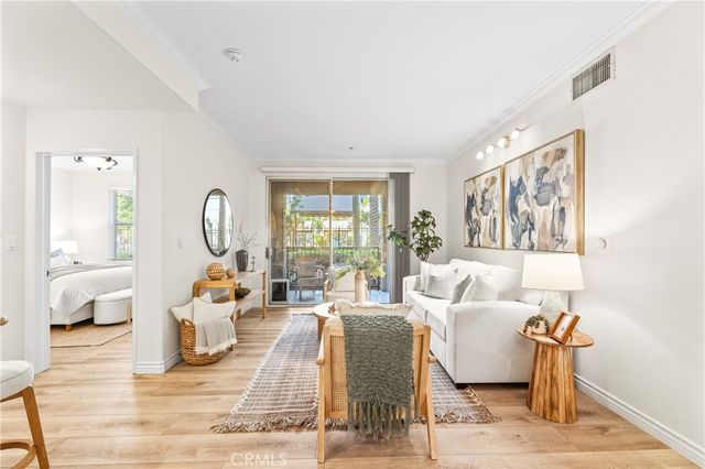 2105 Watermarke, Irvine, CA 92612