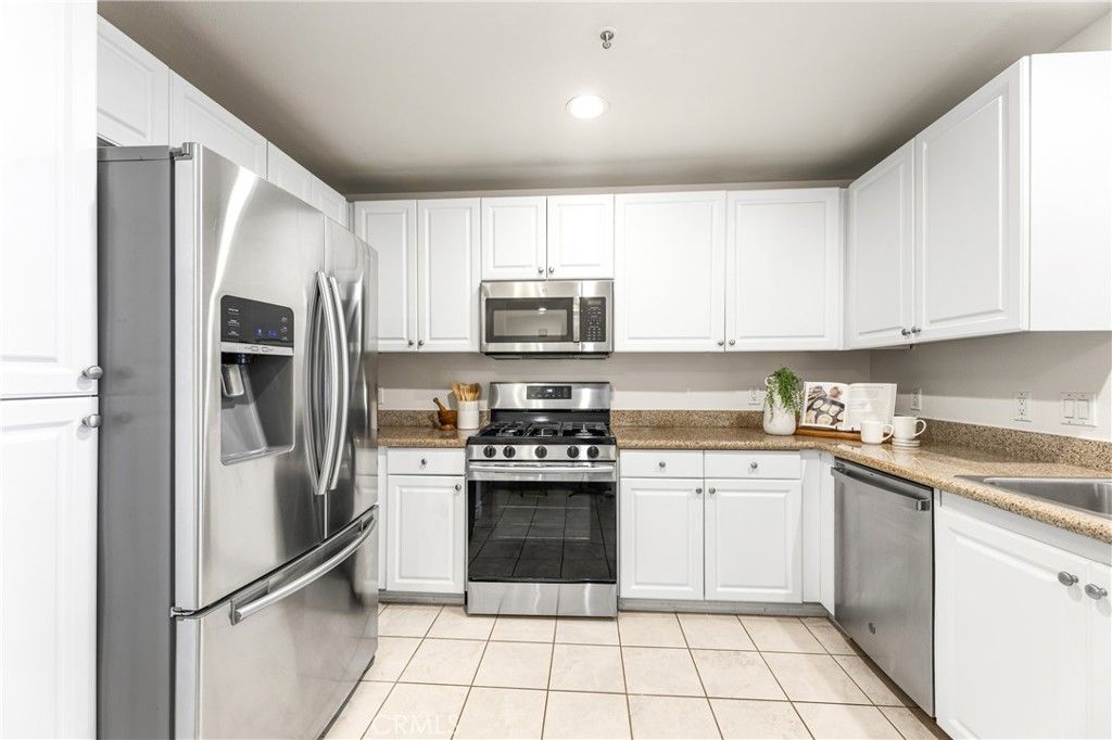 2105 Watermarke, Irvine, CA 92612 — photo 5