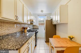 1446 Tuckerman St NW Apt 307, Washington, DC 20011
