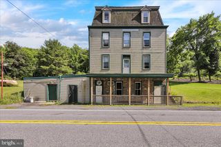 1634 MOSELEM SPRINGS RD, Hamburg, PA 19526