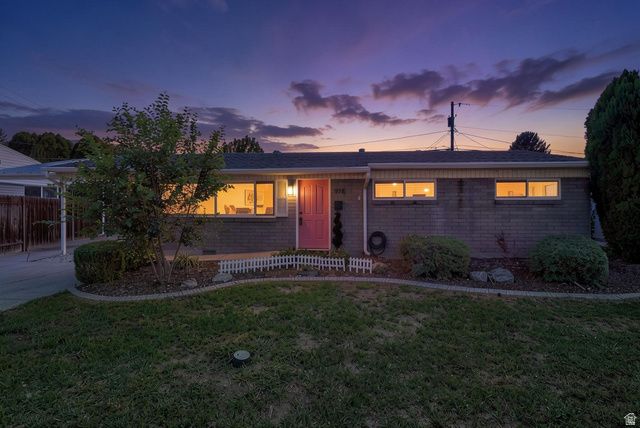 978 E 40 N, Springville, UT 84663