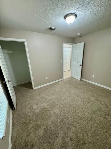 3305 E 38TH AVENUE, Tampa, FL 33610