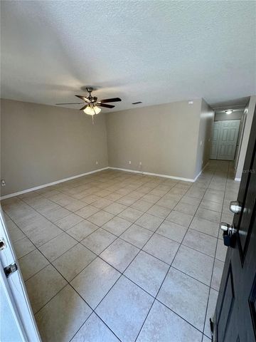3305 E 38TH AVENUE, Tampa, FL 33610