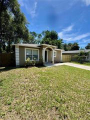 3305 E 38TH AVENUE, Tampa, FL 33610