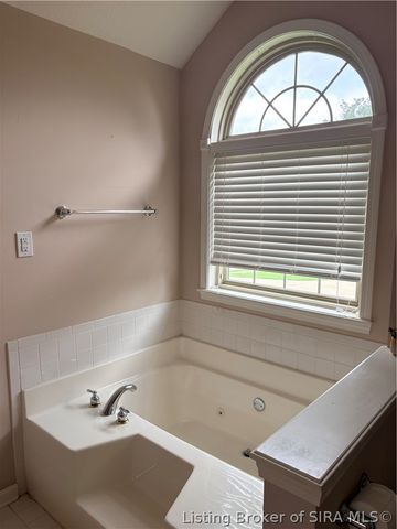 3045 Autumn Hill Trail, New Albany, IN 47150