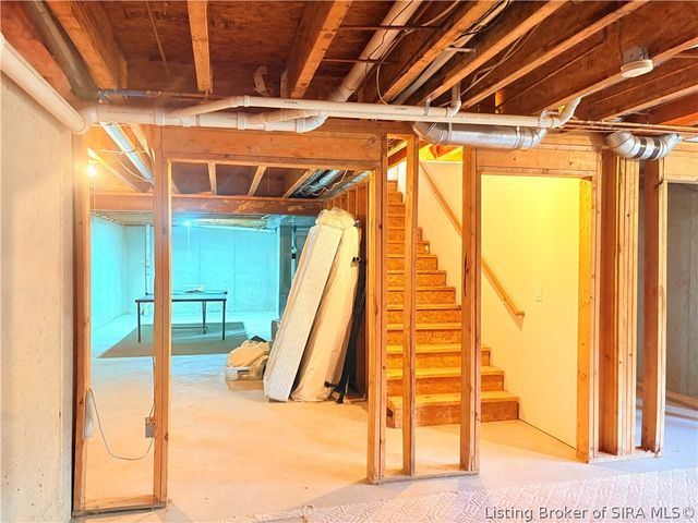 3045 Autumn Hill Trail, New Albany, IN 47150
