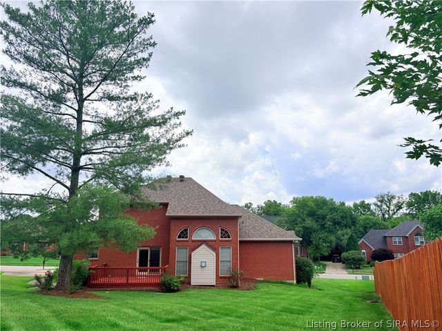 3045 Autumn Hill Trail, New Albany, IN 47150