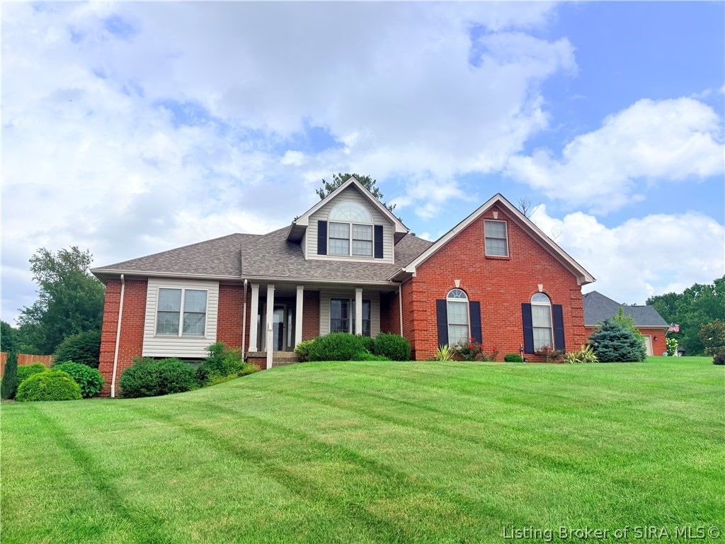 3045 Autumn Hill Trail, New Albany, IN 47150