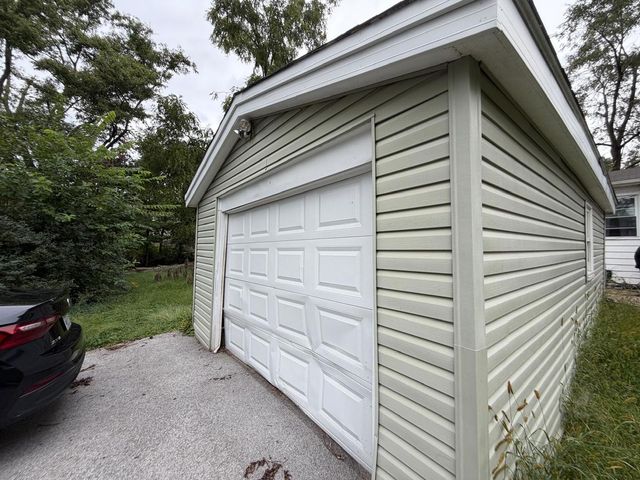 22040 Main Street, Richton Park, IL 60471