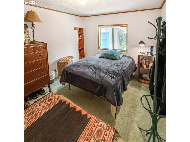 98041 HALLWAY Rd 37, Brookings, OR 97415