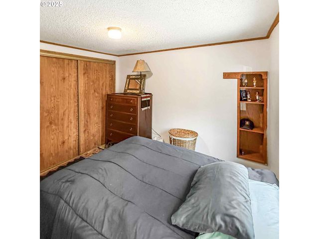98041 HALLWAY Rd 37, Brookings, OR 97415
