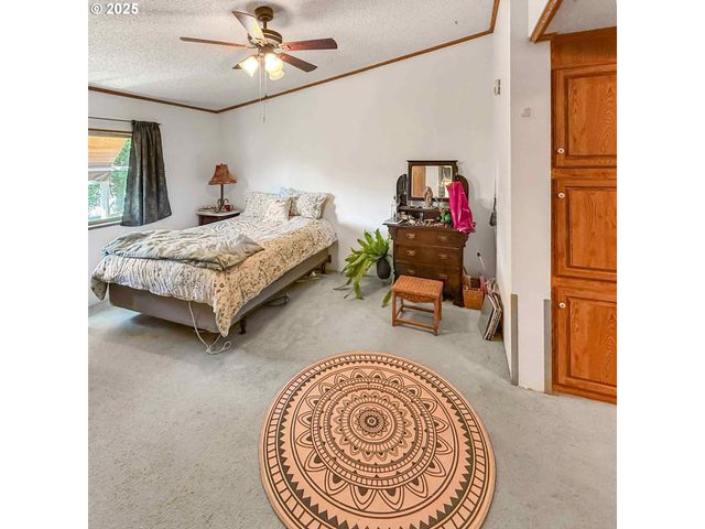 98041 HALLWAY Rd 37, Brookings, OR 97415