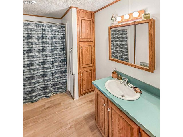 98041 HALLWAY Rd 37, Brookings, OR 97415