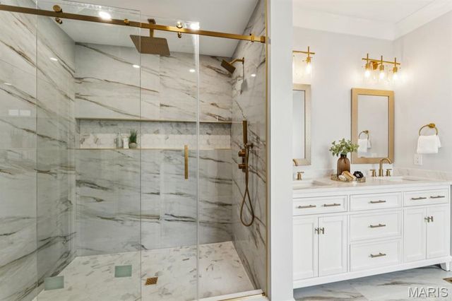 12830 Weber Hill Road, St Louis, MO 63127