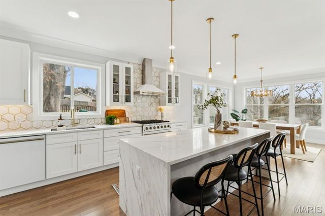 12830 Weber Hill Road, St Louis, MO 63127