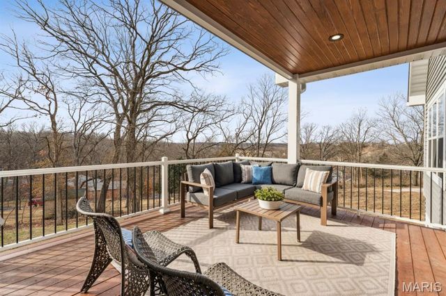 12830 Weber Hill Road, St Louis, MO 63127