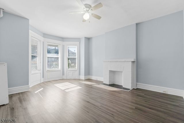147 Seymour Ave, Newark City, NJ 07108
