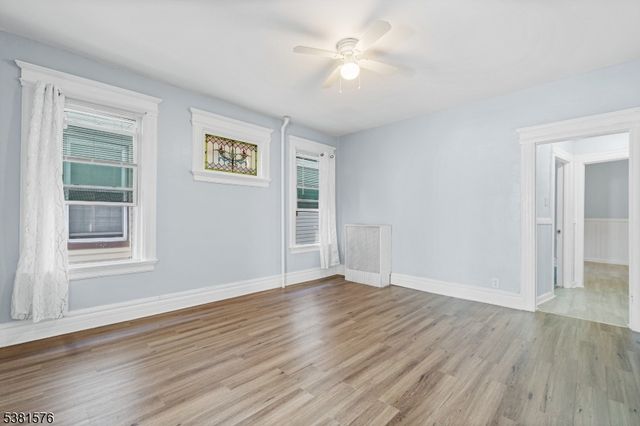147 Seymour Ave, Newark City, NJ 07108