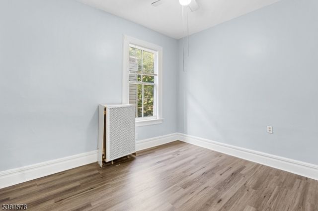 147 Seymour Ave, Newark City, NJ 07108