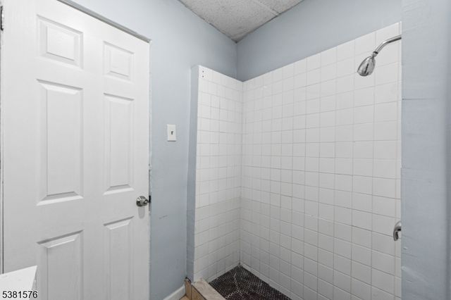 147 Seymour Ave, Newark City, NJ 07108