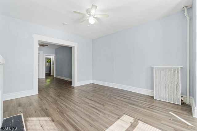147 Seymour Ave, Newark City, NJ 07108