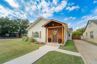 610 W Hullum Street, Breckenridge, TX 76424