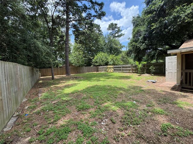 30819 Meadow Wood Drive, Magnolia, TX 77354