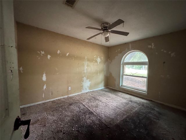 30819 Meadow Wood Drive, Magnolia, TX 77354