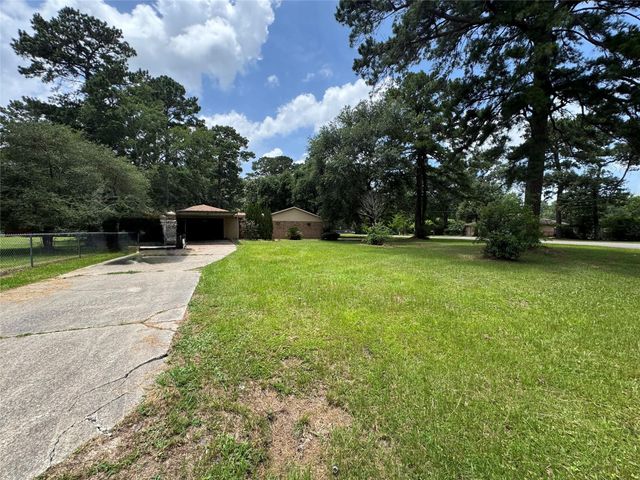 30819 Meadow Wood Drive, Magnolia, TX 77354