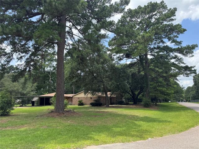 30819 Meadow Wood Drive, Magnolia, TX 77354
