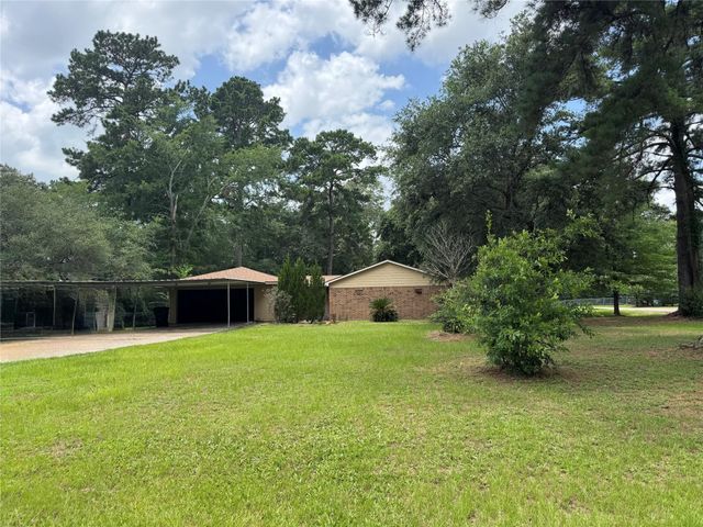 30819 Meadow Wood Drive, Magnolia, TX 77354