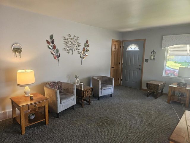 1714 Madison STREET, Manitowoc, WI 54220